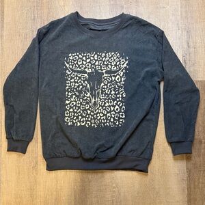 SHEIN Black Long Sleeve Top with Bull Skull Design